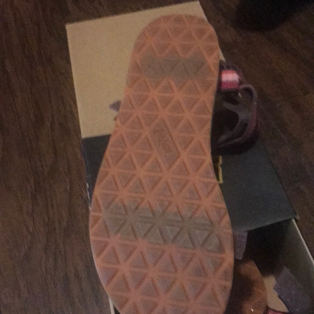 Teva Raspberry Universal sandals - Picture 2 of 3